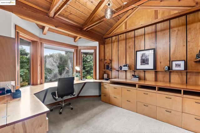 105 Vicente, Berkeley CA: https://media.crmls.org/mediaz/44386665-ead7-4852-ad9b-f1aa92cf9e4b.jpg