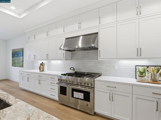 18612 Corte Obispo, Morgan Hill CA: https://media.crmls.org/mediaz/443a2e21-d684-4a9f-870d-c154aee1ab54.jpg