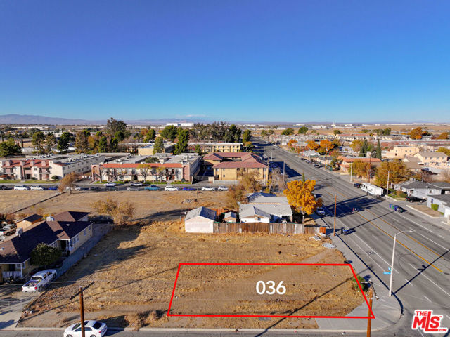 Image 9 of 40 For 38543 10th Street