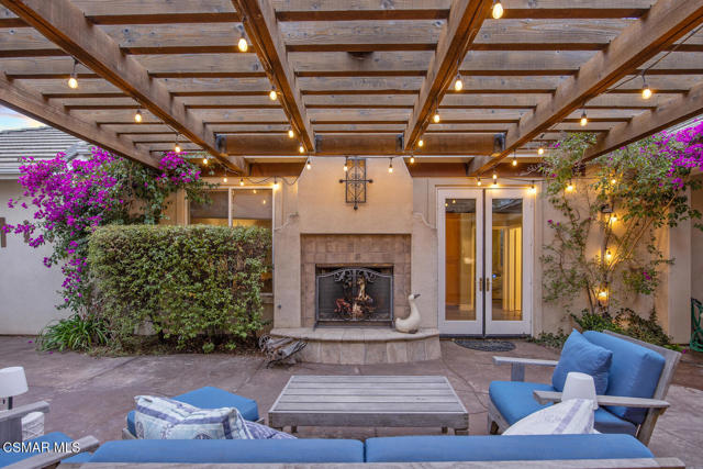 5419 Via Olas, Newbury Park CA: https://media.crmls.org/mediaz/443c5fd1-7026-4ba2-bc2f-cb76207d80a9.jpg