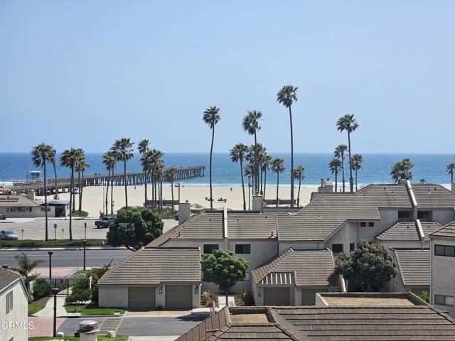 612 Island View Circle, Port Hueneme CA: https://media.crmls.org/mediaz/443ceec1-d94a-470d-96e6-0b9085eb661c.jpg