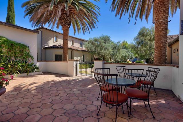 1325 Dahlia Loop, San Jose CA: https://media.crmls.org/mediaz/443d44cd-2327-4f2d-8722-c3f999c9b2ff.jpg