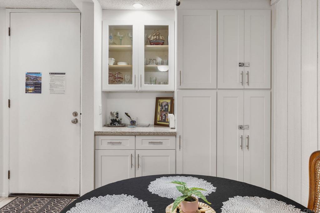 999 Pacific Street - photo 14