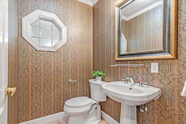 137 S 17th Street, San Jose CA: https://media.crmls.org/mediaz/443e686e-a408-4c1b-8554-50e73c114908.jpg