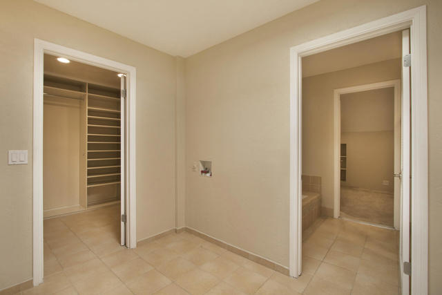 Image 29 of 42 For 73318 Shadow Mountain Drive B