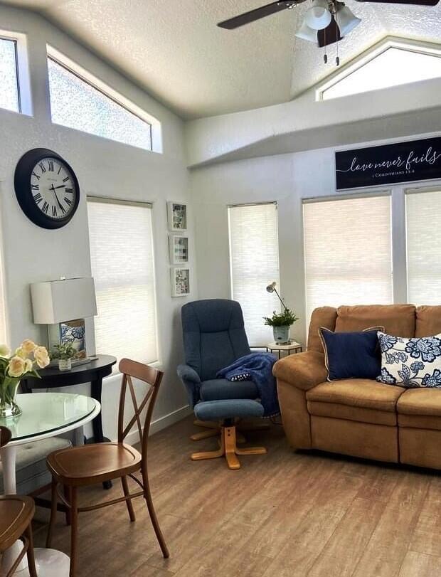 84136 Avenue 44 #602, Indio CA: https://media.crmls.org/mediaz/443fbbcf-451f-43b2-93a9-35f75ee2132e.jpg