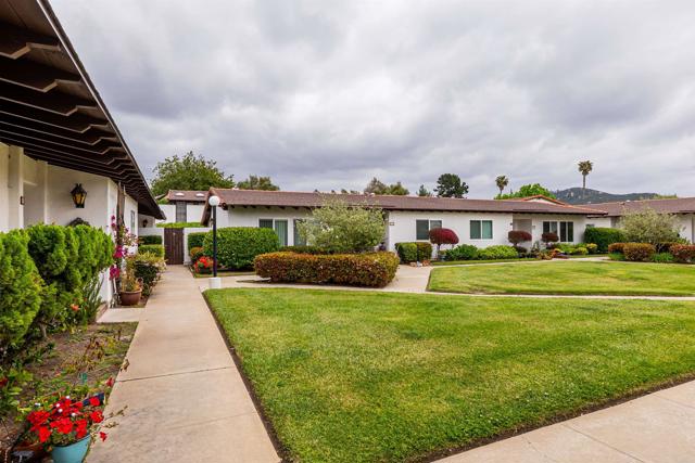 Detail Gallery Image 6 of 35 For 16577 Caminito Vecinos, San Diego,  CA 92128 - 2 Beds | 2 Baths