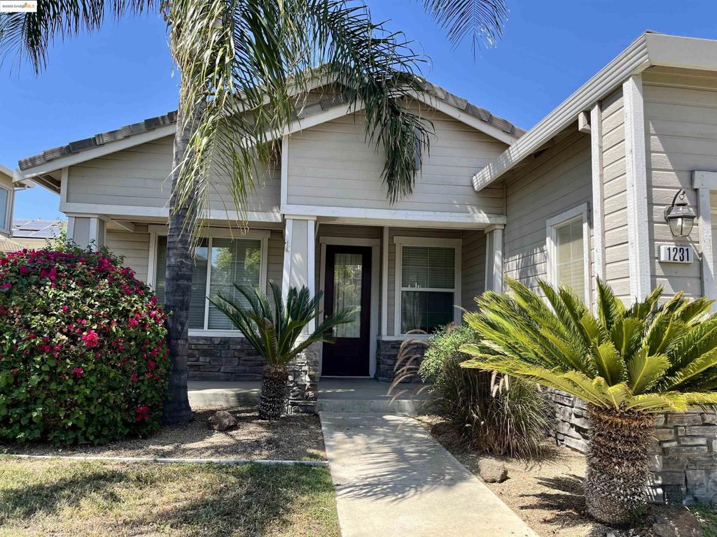 1231 EXETER WAY