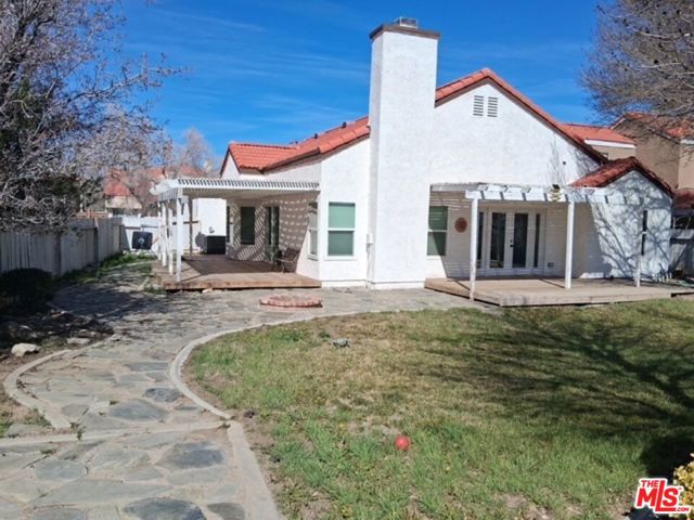 4026 Kona Court, Palmdale CA: https://media.crmls.org/mediaz/44424c9d-b4ef-4039-853f-ba9ab7a991cb.jpg