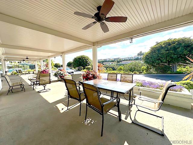 2010 W San Marcos Blvd, San Marcos CA: https://media.crmls.org/mediaz/444473a5-b0c2-4061-8045-2e54e3a9c400.jpg