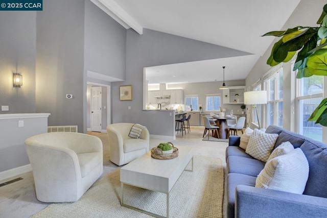 115 Shadewell Dr, Danville CA: https://media.crmls.org/mediaz/4445cde4-04cf-43a8-b513-d794b798dcf2.jpg