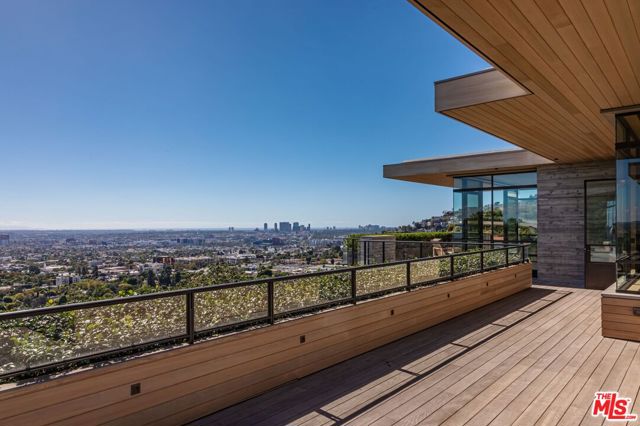 7661 Curson Terrace photo 27