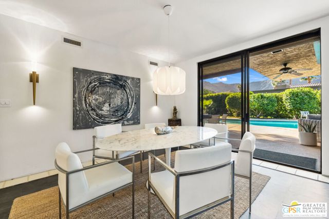 40675 E Thunderbird Terrace, Rancho Mirage CA: https://media.crmls.org/mediaz/4446cef1-3264-4c89-9190-0fcb329a9580.jpg