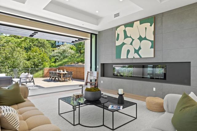 3 Wolfback Ridge Road, Sausalito CA: https://media.crmls.org/mediaz/44473667-cc85-4779-bf62-7d5bb7222160.jpg
