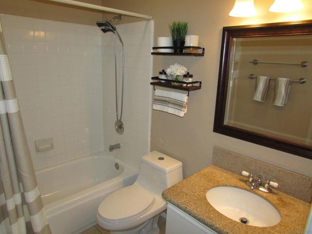 10914 Sabre Hill Dr, San Diego CA: https://media.crmls.org/mediaz/44477265-c94f-436f-90f6-2e134e0fb1c1.jpg