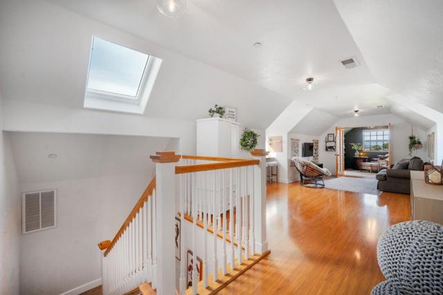 2760 Leavesley Road, Gilroy CA: https://media.crmls.org/mediaz/44494119-44e8-4758-9916-416015067d59.jpg