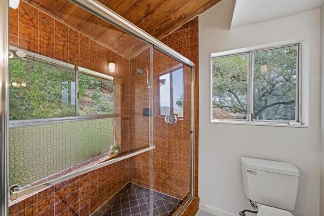 435 Golden Oak Drive, Portola Valley CA: https://media.crmls.org/mediaz/444a0021-ef10-4185-a1f5-352d28e780fe.jpg