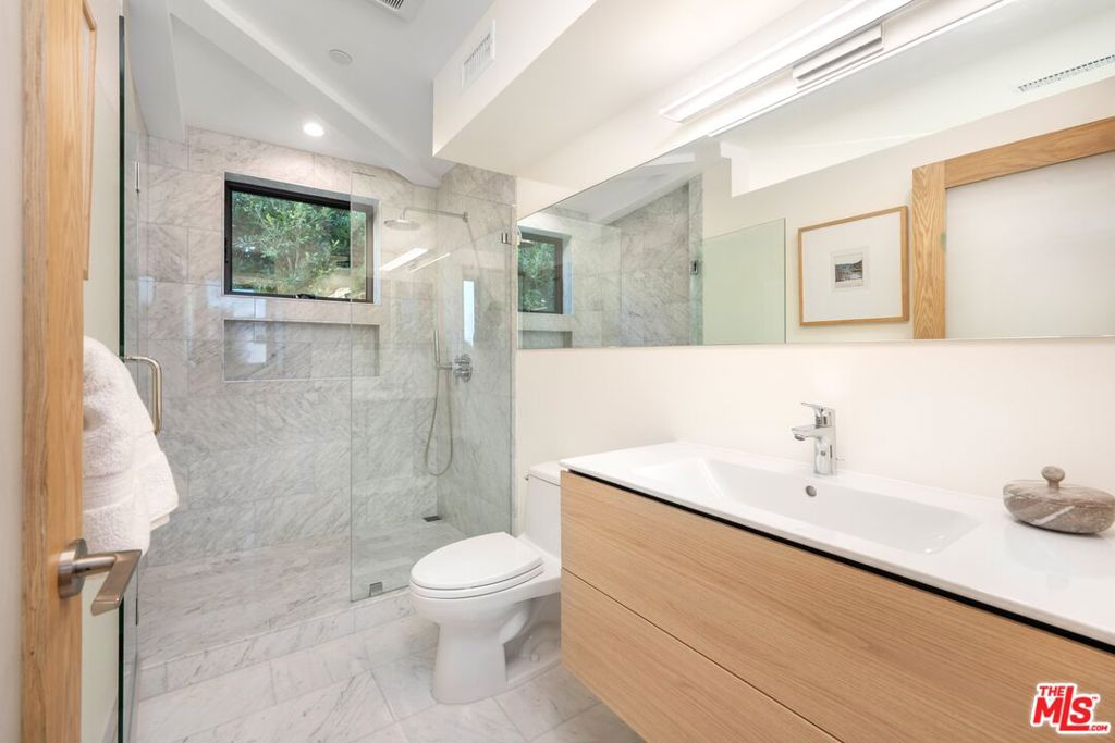 MLS #26858325 image #22