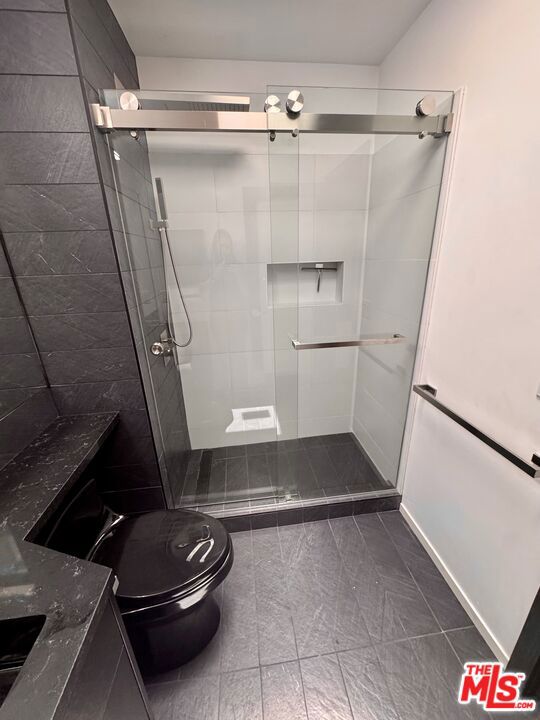 902 N Harper Avenue, West Hollywood CA: https://media.crmls.org/mediaz/444af939-5d01-417a-b324-4050fd065e09.jpg