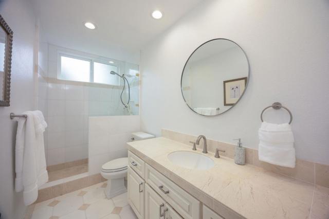 431 Burning Tree Court, Half Moon Bay CA: https://media.crmls.org/mediaz/444b49bc-b4b1-4081-84eb-1a3b22353f79.jpg