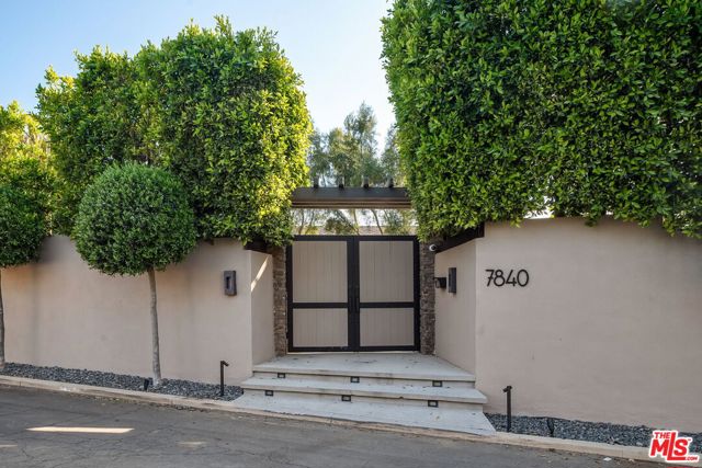 7840 Torreyson Drive, Los Angeles CA: https://media.crmls.org/mediaz/444cc663-321b-4a89-a1a7-594877171aee.jpg