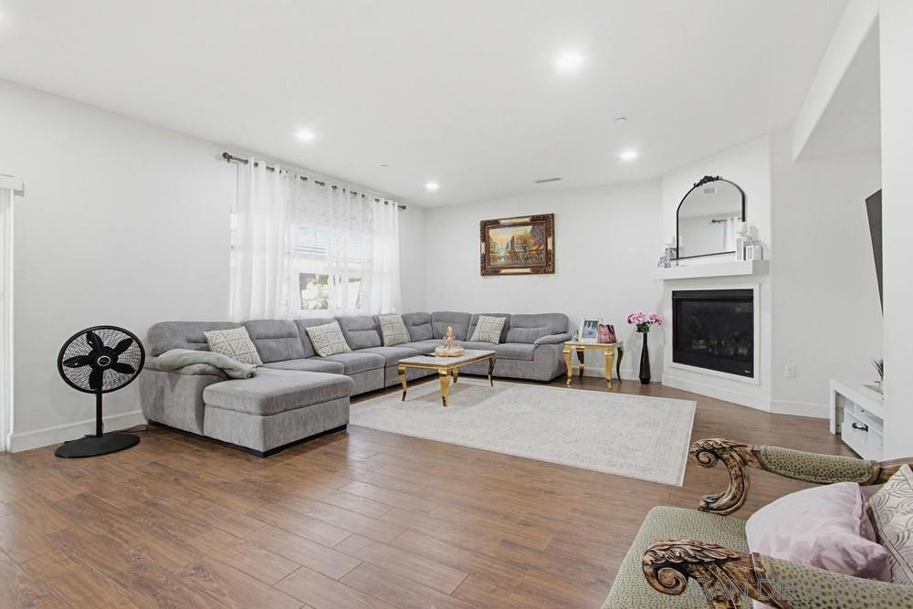 1675 Felicitas Lane - photo 8