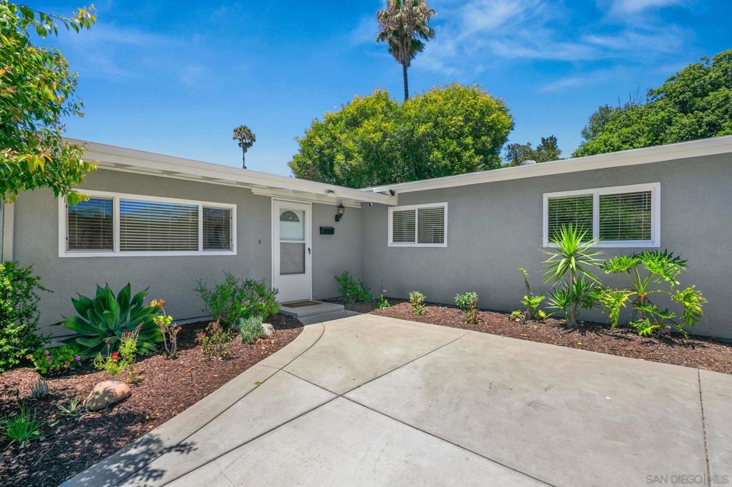 5164 Chateau Dr