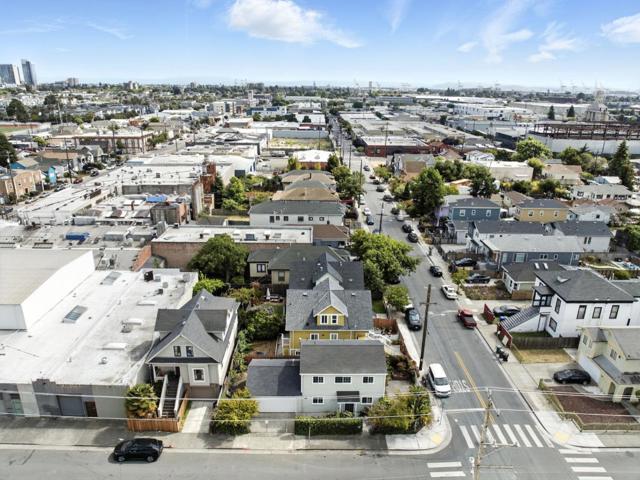 2930 Magnolia Street, Oakland CA: https://media.crmls.org/mediaz/444fe5c1-e772-42f3-a63f-f22557a44316.jpg