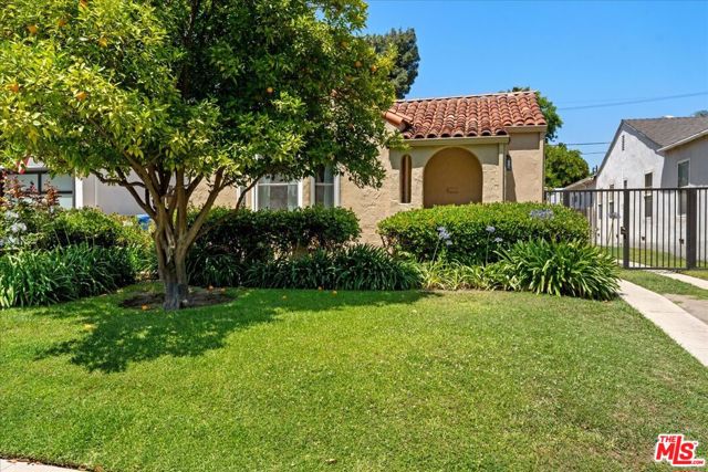 4051 Cartwright Avenue photo 2