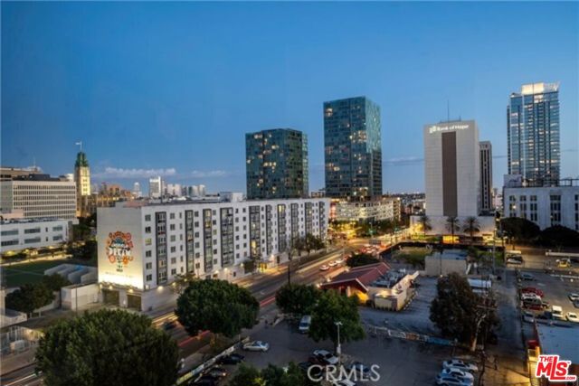 3223 W 6th Street, Los Angeles CA: https://media.crmls.org/mediaz/4450918c-7cdf-4fa1-95bd-dd7c3ec02281.jpg