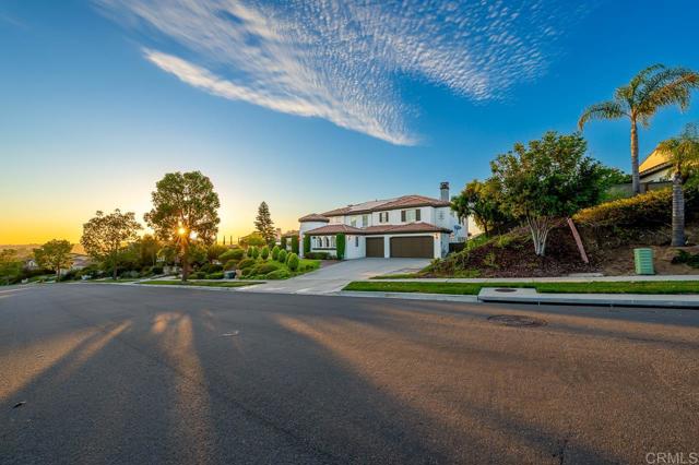 1863 Camino Mojave, Chula Vista CA: https://media.crmls.org/mediaz/44518349-a683-4d77-bf80-9e00656bfa40.jpg