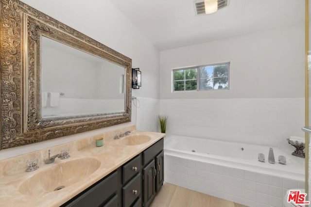 465 N Kilkea Drive, Los Angeles CA: https://media.crmls.org/mediaz/4451c2f2-3d67-482d-8873-e68a1dbf9497.jpg