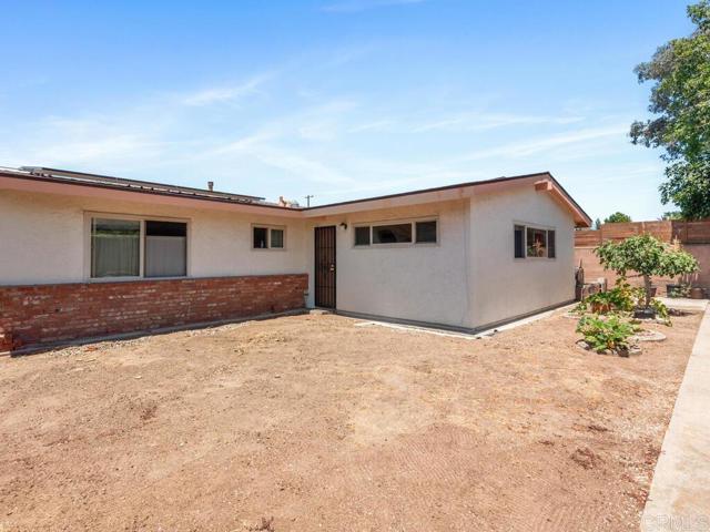 4413 Mount Henry Avenue, San Diego CA: https://media.crmls.org/mediaz/44522565-6e82-4d87-b30d-5fa6b968b73d.jpg