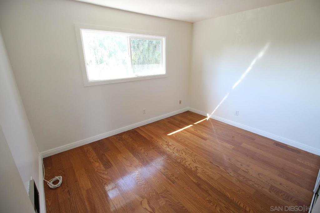 9516 Carroll Canyon Rd - photo 6