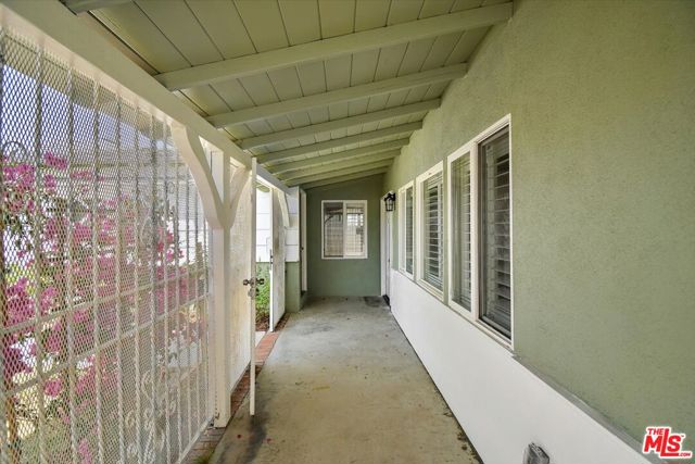 1712 127th Street, Los Angeles, California 90047, 3 Bedrooms Bedrooms, ,3 BathroomsBathrooms,Single Family Residence,For Sale,127th,24433615