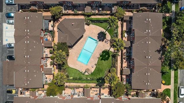 865 Carlisle Way, Sunnyvale CA: https://media.crmls.org/mediaz/445374bf-d5cc-457c-881f-767f69230acf.jpg