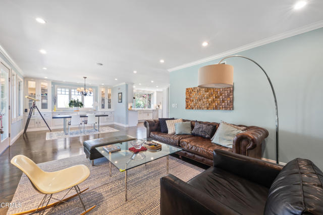 Detail Gallery Image 31 of 69 For 9670 Crystal View Dr., Tujunga,  CA 91042 - 3 Beds | 2 Baths