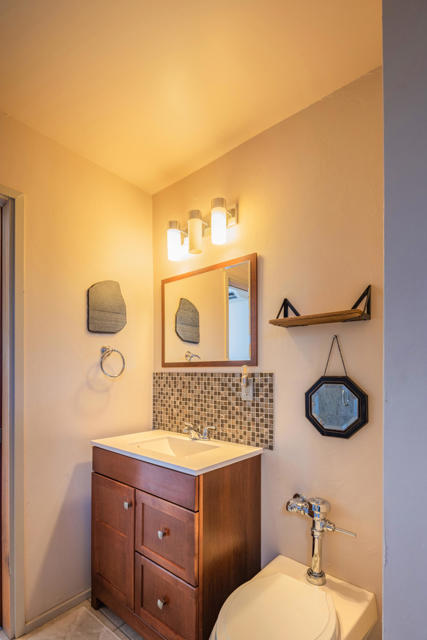 610 S Camino Real, Palm Springs CA: https://media.crmls.org/mediaz/44565036-7f59-4ddb-807c-f06ae2045b6f.jpg