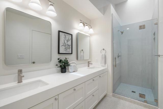 390 Cherry Avenue, Los Altos CA: https://media.crmls.org/mediaz/4456c8ec-c73b-4392-bf20-57a40dca538c.jpg