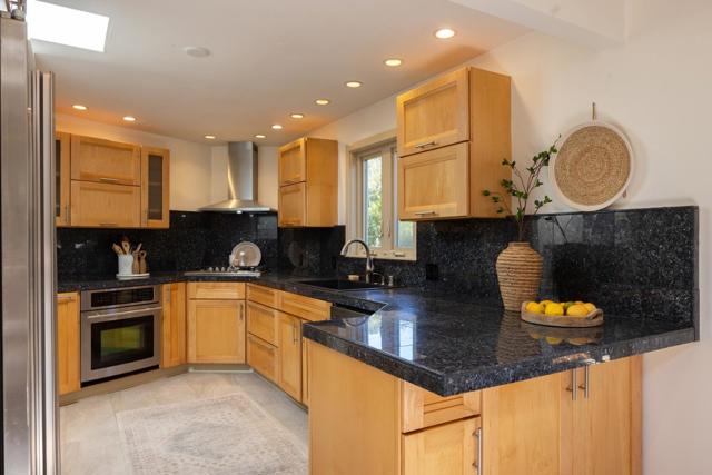 25245 Ward Place, Carmel CA: https://media.crmls.org/mediaz/44570521-cdee-4014-a85a-86c7d31dfe84.jpg