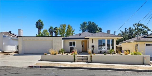 5885 Laramie Way, San Diego CA: https://media.crmls.org/mediaz/44582bc1-5b6e-4ba4-830d-65da071a416b.jpg