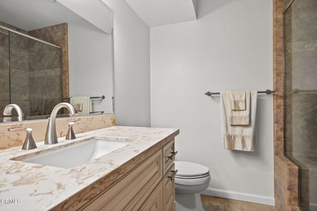 Detail Gallery Image 34 of 43 For 1216 Mission Verde Dr. Dr, Camarillo,  CA 93012 - 2 Beds | 2/1 Baths