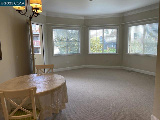 1315 Alma Ave, Walnut Creek CA: https://media.crmls.org/mediaz/445964c8-ddc9-4137-b36f-854de7b0a9fe.jpg
