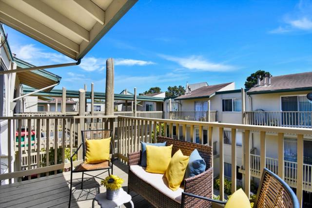 397 Imperial Way, Daly City CA: https://media.crmls.org/mediaz/4459a2e2-1654-47a3-bcd1-24e5fd1d7b4f.jpg