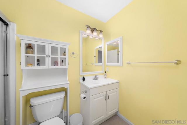 10366 Rochelle Ave, Santee, California 92071, 3 Bedrooms Bedrooms, ,2 BathroomsBathrooms,Single Family Residence,For Sale,Rochelle Ave,250041076SD