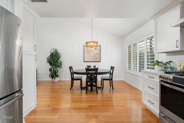 6036 Gitana Avenue, Camarillo CA: https://media.crmls.org/mediaz/445abe08-9dc9-41ce-bc46-08ad601597d0.jpg