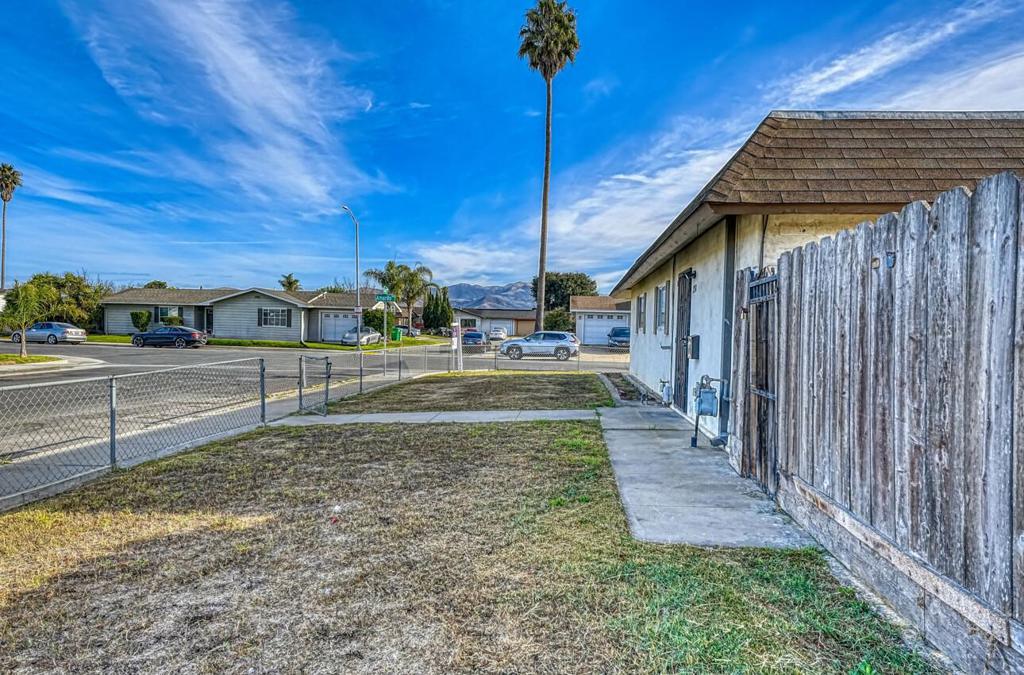 445B46E4 231E 472A Bbc2 72451Eefddf1 1258 Caoba Way, Salinas, Ca 93905 &Lt;Span Style='BackgroundColor:transparent;Padding:0Px;'&Gt; &Lt;Small&Gt; &Lt;I&Gt; &Lt;/I&Gt; &Lt;/Small&Gt;&Lt;/Span&Gt;