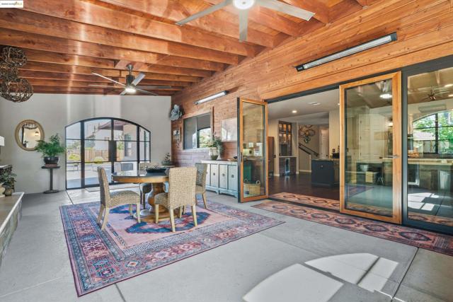 379 Yukon Way, Livermore CA: https://media.crmls.org/mediaz/445b5ce9-4583-4534-bd9b-07056bc4713e.jpg