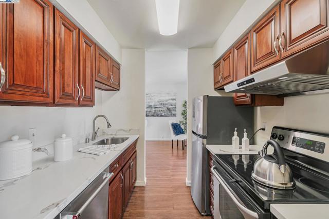 38627 Cherry Ln, Fremont CA: https://media.crmls.org/mediaz/445c5aa6-eddd-4bdc-adc6-c4575a3ede4c.jpg