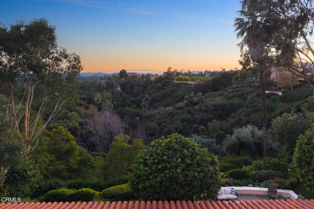 Detail Gallery Image 35 of 63 For 399 N San Rafael Ave, Pasadena,  CA 91105 - 3 Beds | 3/1 Baths